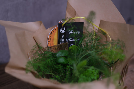 サラダで食べられるもの、お料理に使えるもの、お茶にして飲める　ハーブ