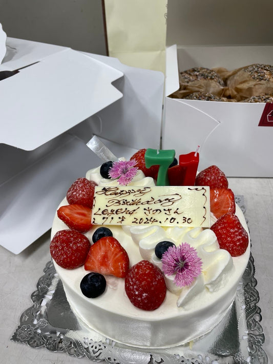 「71歳現役フローリストの背中に学ぶ、人としての生き様」