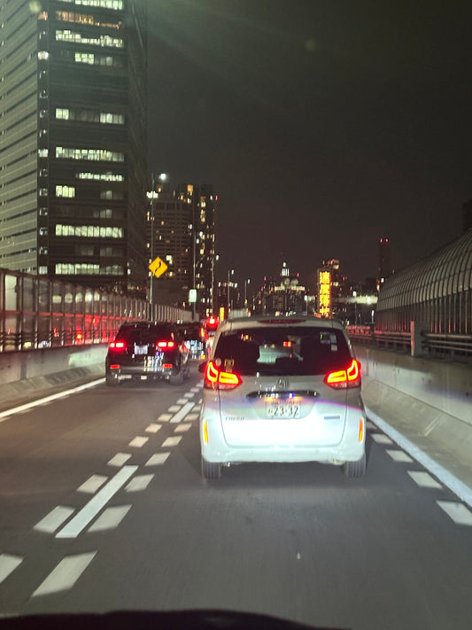 「今日から12月。花屋として感じる季節の変わり目と、忙しさの中にある楽しみ」