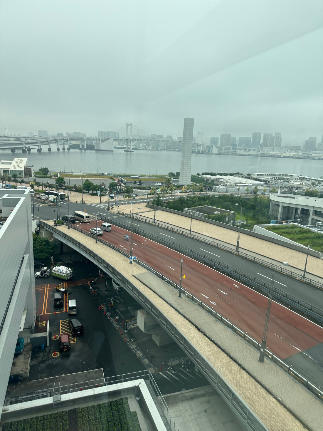 クレカで電車に乗る時代に、花屋が思う「便利」と「お得」の違い【GORI日記】